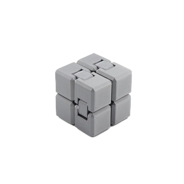 Cube infini argenté – Fidget sensoriel imprimé en 3D