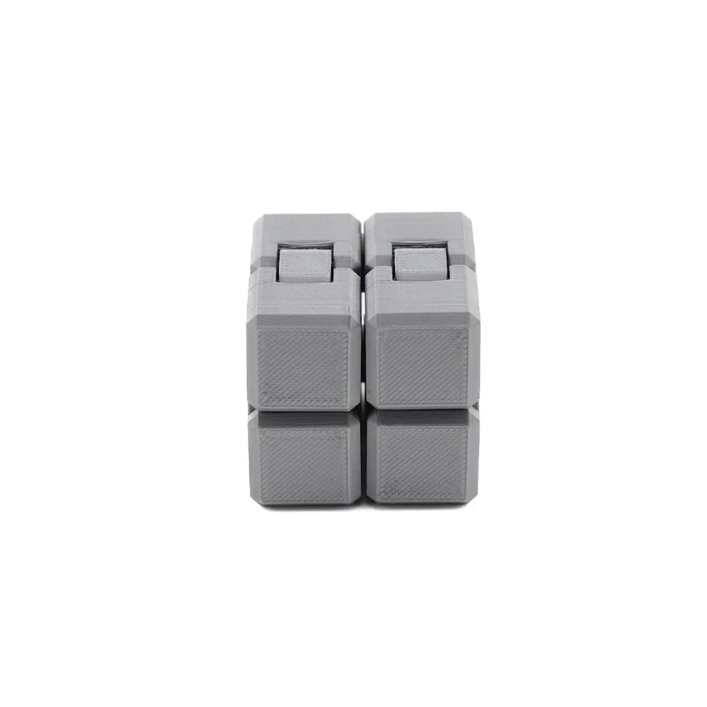 Cube infini argenté – Fidget sensoriel imprimé en 3D